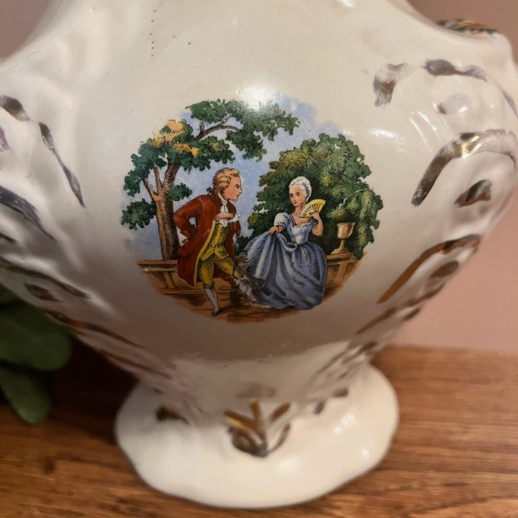 Antique George And Martha Porcelain Water Pitcher Courting Scene Gold Trim 1868 - Picture 5 of 10